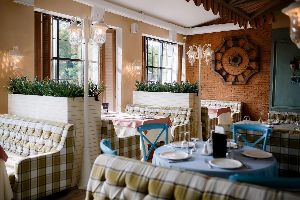 Park Hotel Karaganda Bagian luar foto